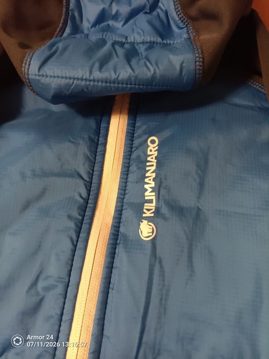 Jachetă munte firma Kilimanjaro