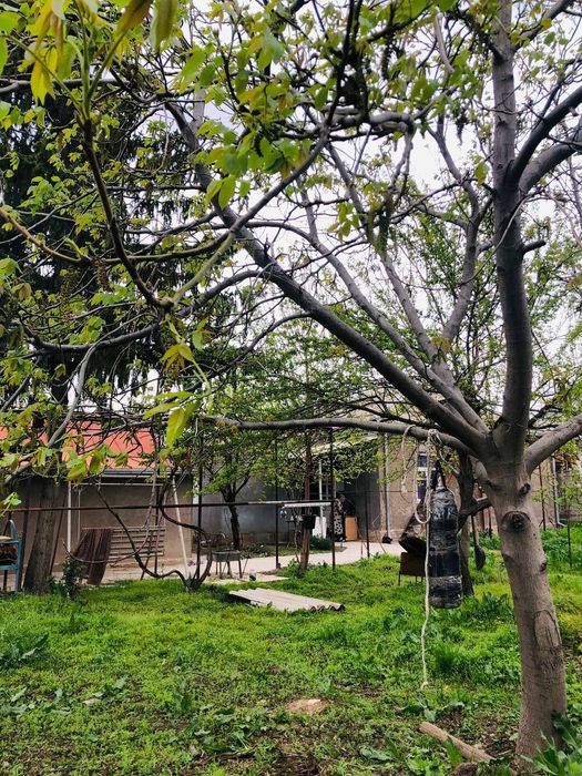 Товоксойнинг золотой точкасидан уй сотилади 12 соток