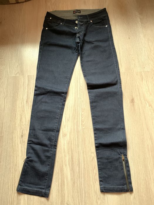 Продавам якета и дънки за момиче - H&M и др. /11-14г./