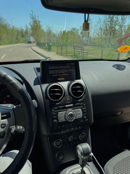 Vând Nissan Qashqai
