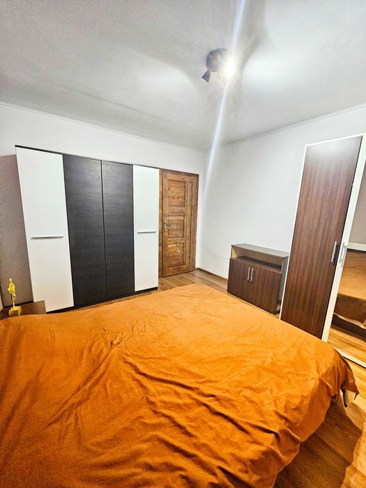 Inchiriez apartament cu 2 camere, Rogerius