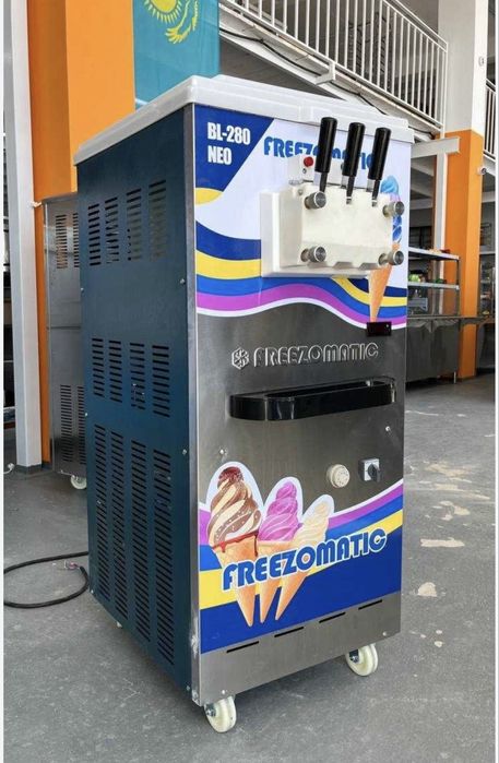 Аппарат для мороженого / Фризер для мороженого FREEZOMATIC BL-280NEO