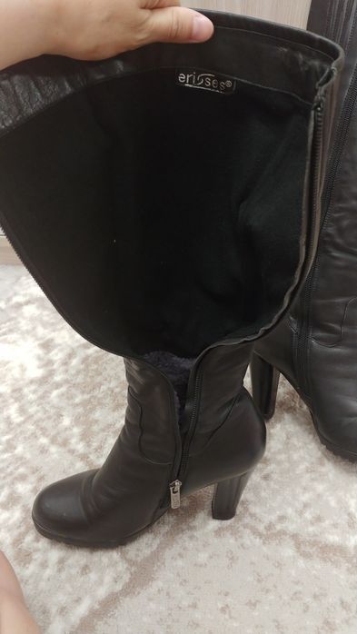 Женские кожаные длинные сапоги