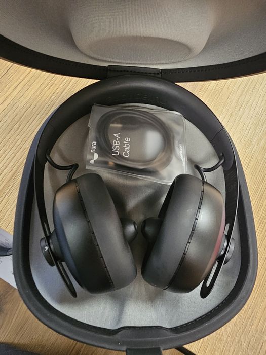 Продавам слушалки nura Nuraphones