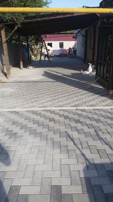 Укладка брусчатки