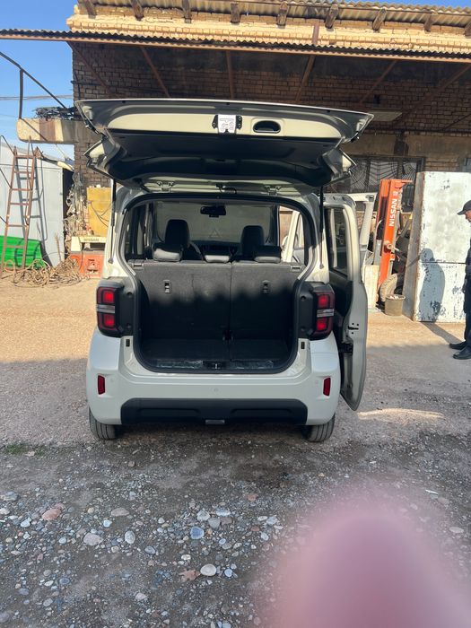 Kia ray sotiladi holati alo benzin motori 1 kub