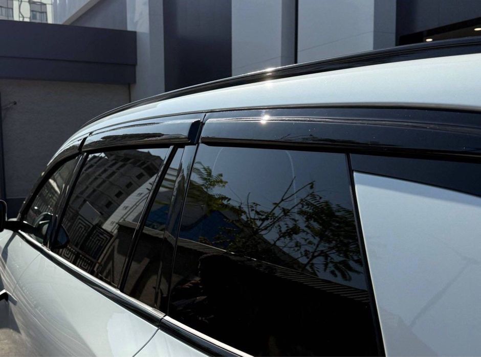Dongfeng ep008 ветравик дождевик