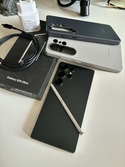 Samsung Galaxy S25 ULTRA