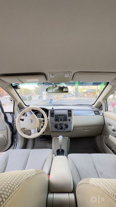 Nissan tida 2008yil