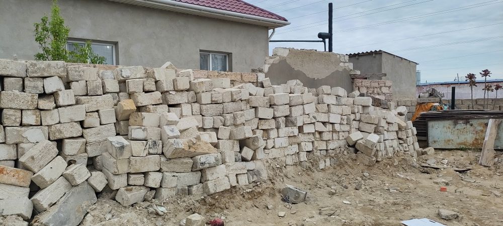 Тастар сатыладыы