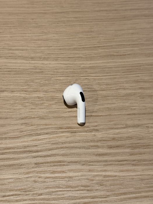 Оригинална кутийка (Case) за AirPods Pro 2 + Лява слушалка (Lightning)