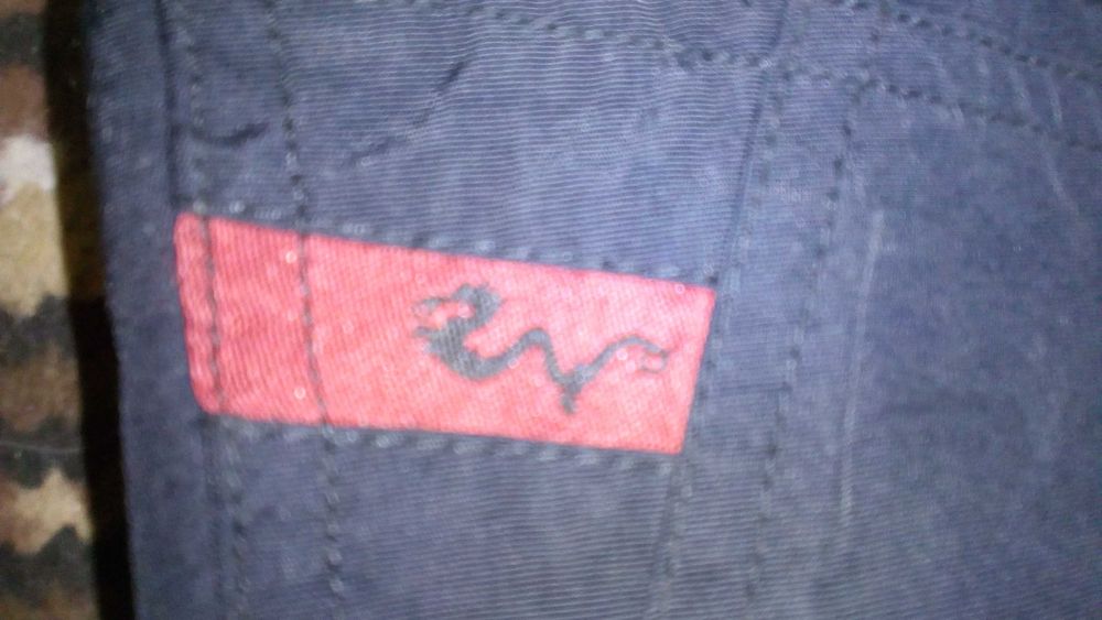 Оригинална ски екипировка "BURTON" !