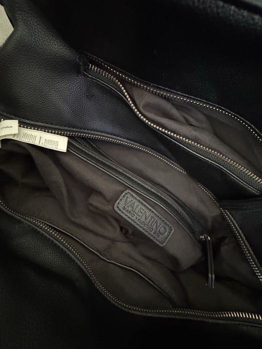 Дамска чанта - Guess - Hugo - Valentino - елегантна чанта с пера