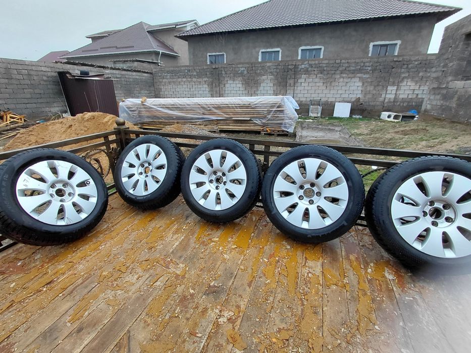 Диски с шинами R16  Continental Winter contact