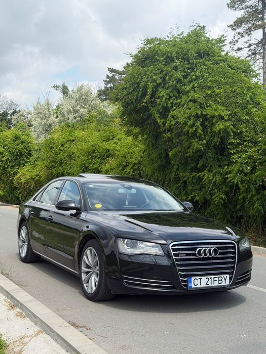 AUDI A8 2011
