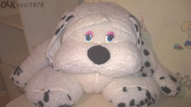 продава плюшени големи играчки