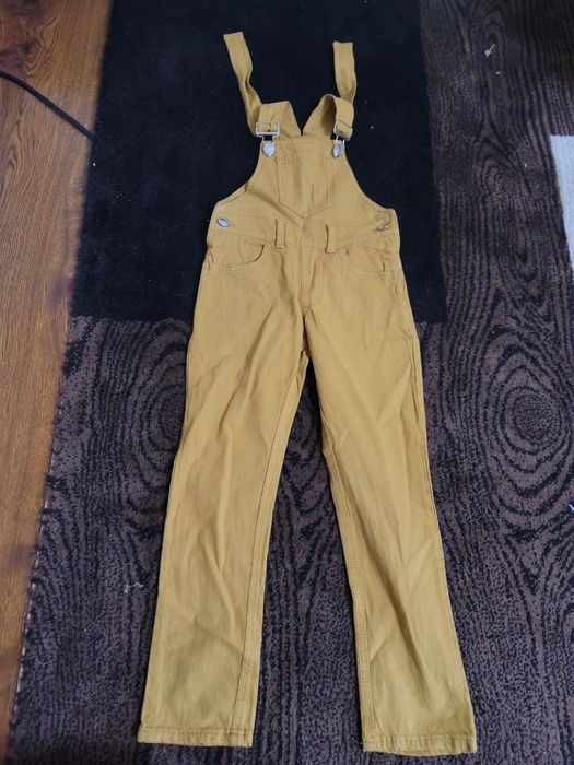 Продаётся детская одежда. Новая.