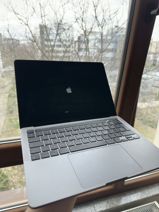 MacBook Pro 13 M1