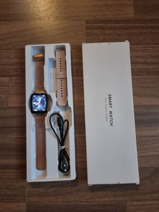 Smartwatch damă.