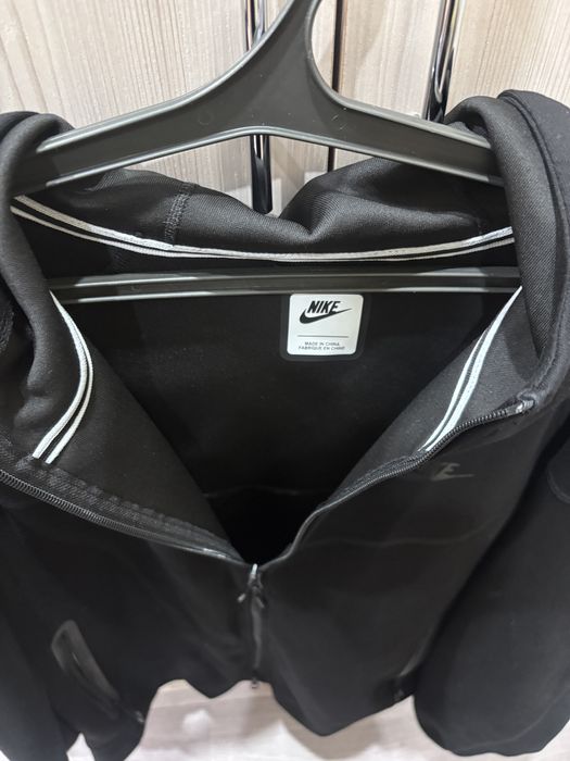 черная Теч флиска