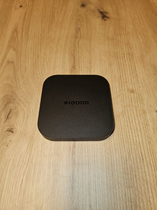 Телевизор Samsung LED 48" 48JU6000 + XIAOMI BOX 4K