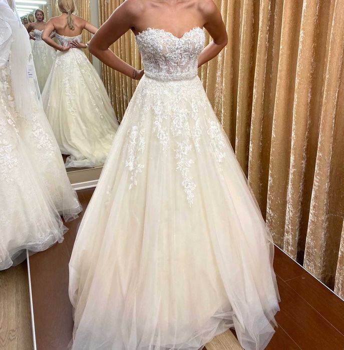 Булченска рокля италианска дантела