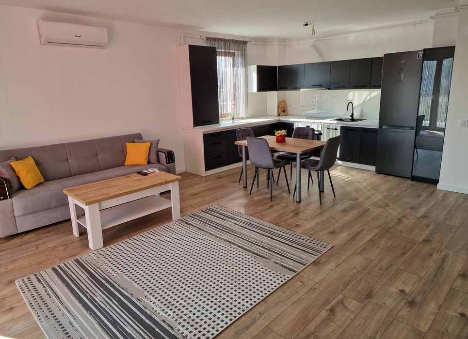 Inchiriez apartament 2 camere Fomco Tudor str.Livezeni