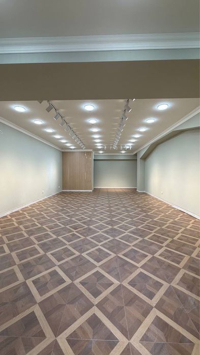 Нежилой Хамза Метро