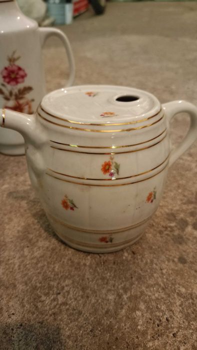 Порцеланов комплект