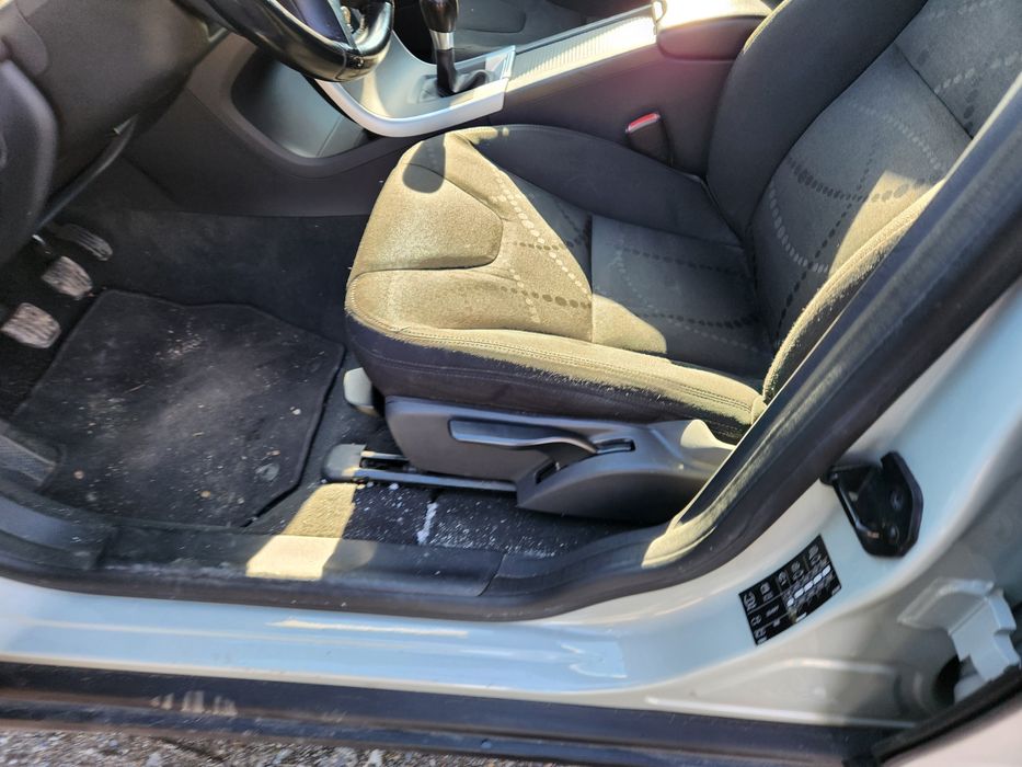 За Части Volvo xc60 2.0d 2010г