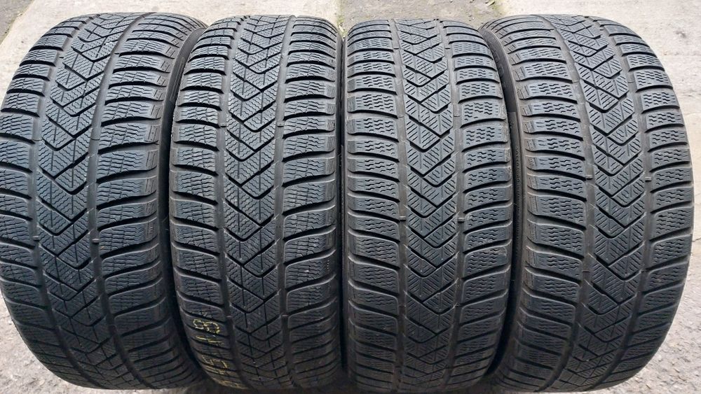 Зимни гуми 225/45/18 Pirelli Sottozero 3 4 броя