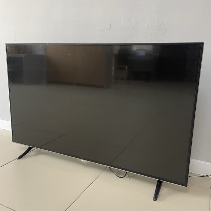 Телевизор Ava 55 дг.