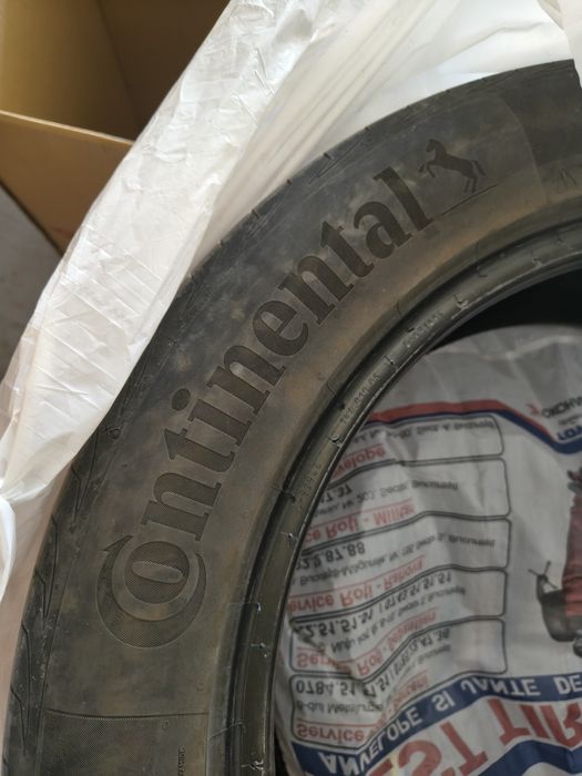 Anvelope Vara Continental 215/55/R18