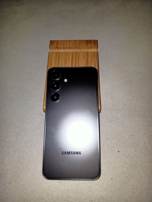 Samsung Galaxy s24