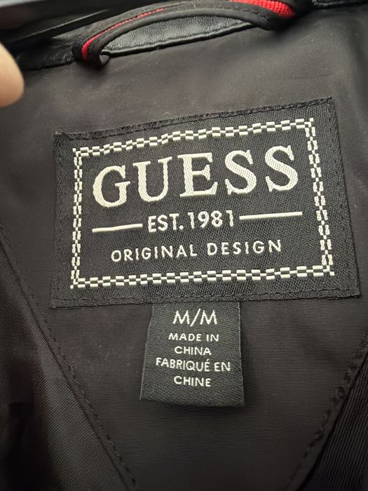 Мъжко  яке с кожа  Guess