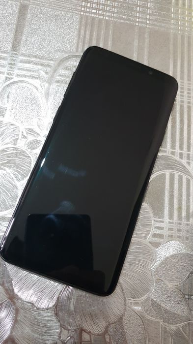 Samsung S9 plus. Android 8/ Xotira 64Gb
