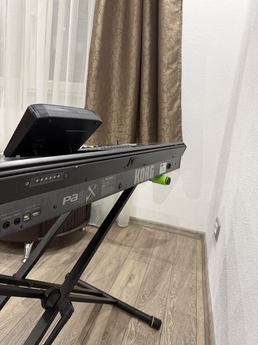 Korg Pa3X 76 keys