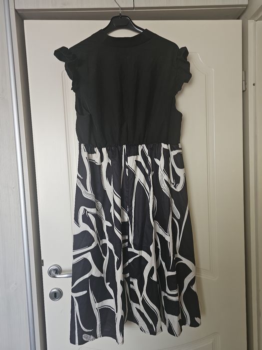 Rochie noua mărimea 42-44