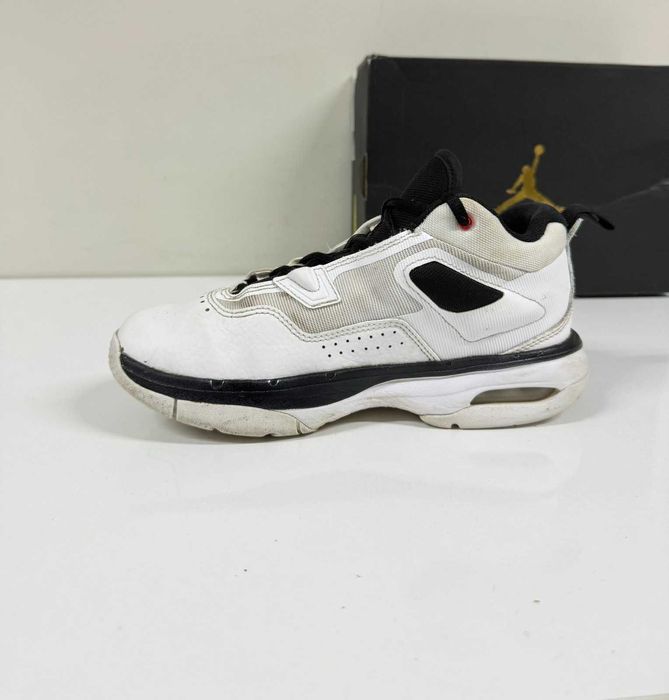 Nike Jordan Stay Loyal 3