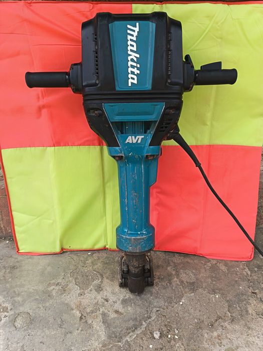 Picamer Makita HM 1812 / filetanta Bosch GSR 36