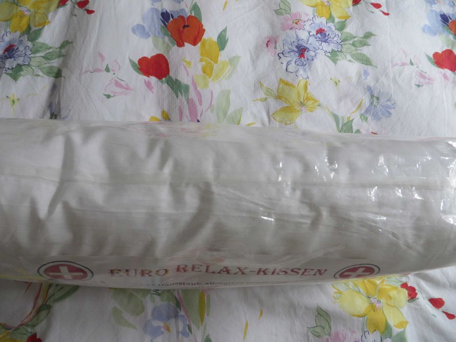 Антибактериална, противоалергична нова възглавница 75х35 см