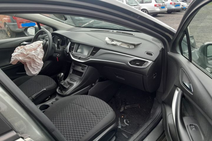 Punte fata Opel Astra K
