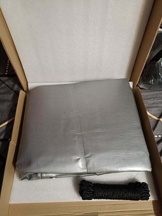 Prelata impermeabila UV 4x 2 m nouă.