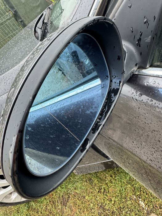 Dezmembrez bmw e91 330d m57 235cp manual volan stanga