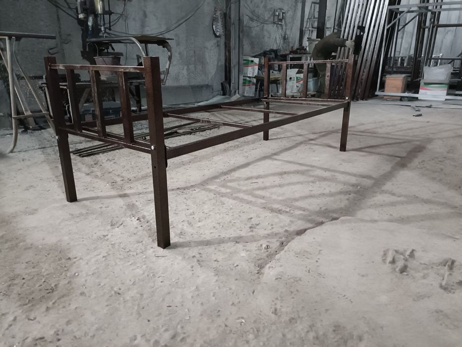 Армейская кровати