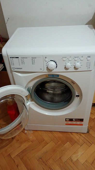 Пералня почти нова