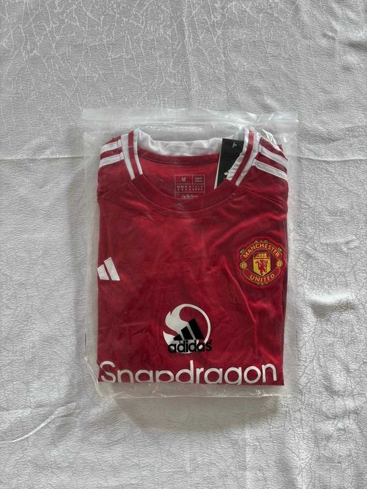 Kit Manchester United