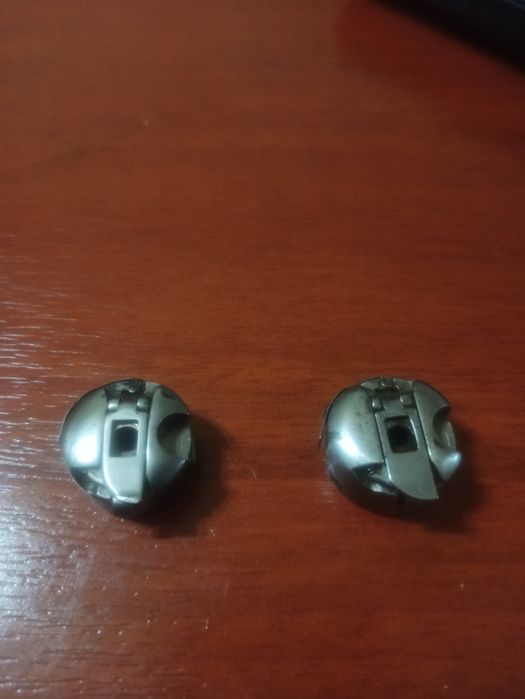 Челнок для швейной машинки