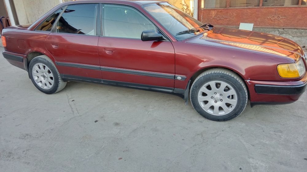 Продам Ауди с4 об 2.3