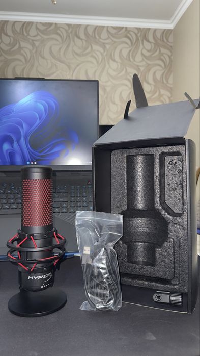 Игровой микрофон HyperX QuadCast (Оригинал, полный комплект)